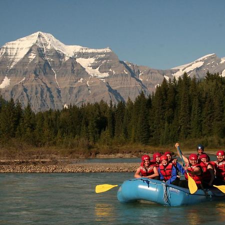 Mount Robson Lodge Eksteriør bilde