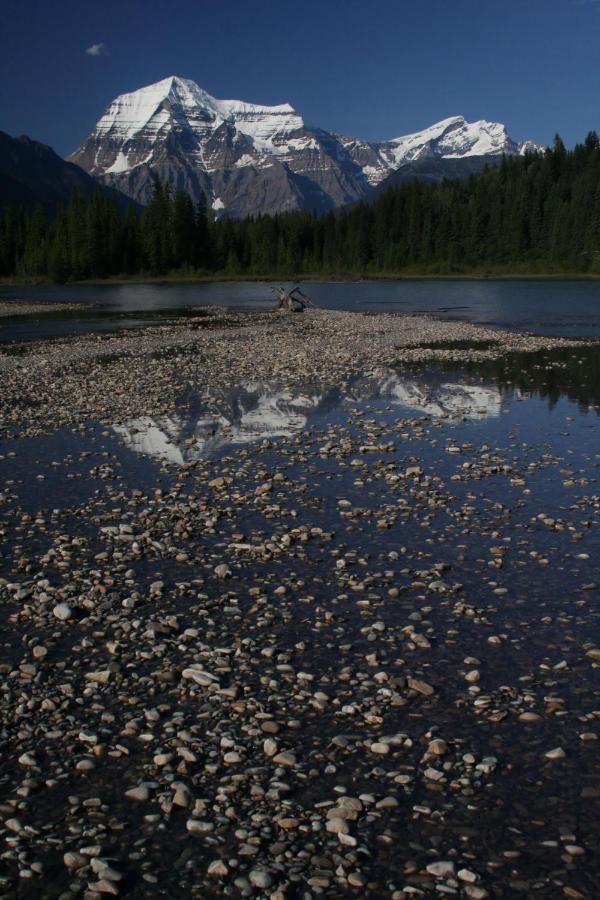 Mount Robson Lodge Eksteriør bilde