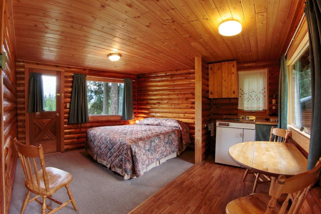 Mount Robson Lodge Eksteriør bilde