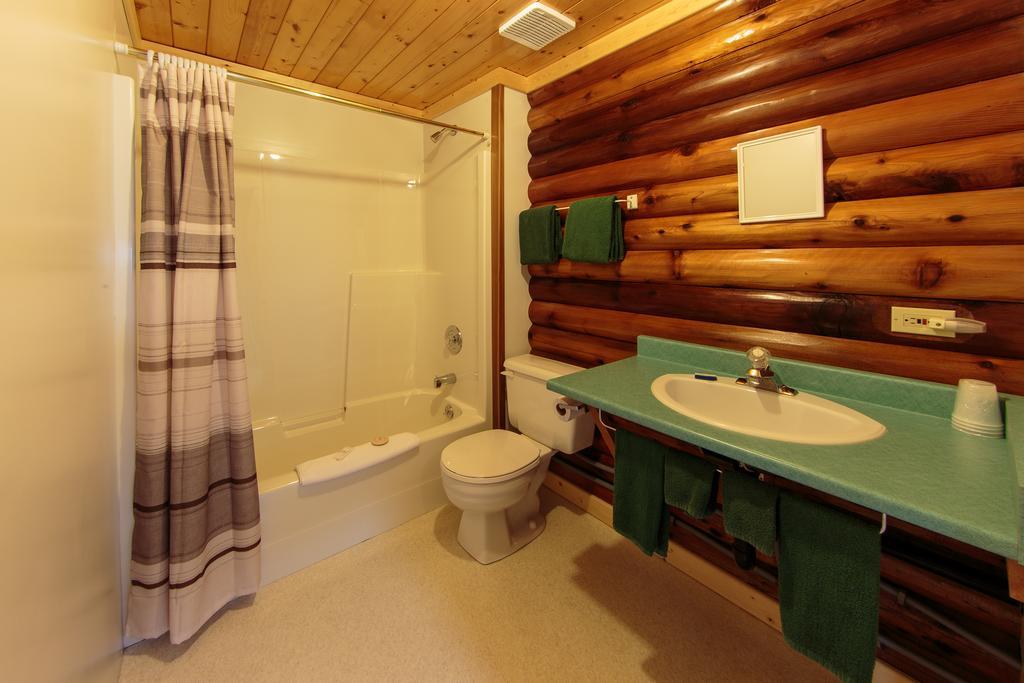 Mount Robson Lodge Eksteriør bilde